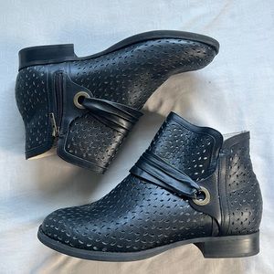 Spence Women’s Priscilla Ankle Boot